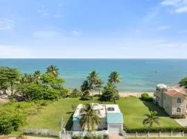 Beachfront Apt on Aguada-5min from Rincon