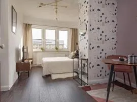 Studio des roses place des Martyrs hyper centre