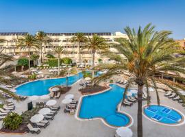 科拉莱霍湾巴瑟罗度假酒店-仅限成人，位于科拉雷侯的酒店