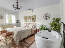 Cabana Coração: Romantismo, Banheira e Natureza，位于Gaspar Alto的酒店