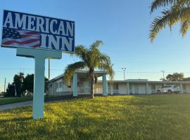 American Inn，位于可可的酒店