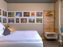 Boutique Hotel Zum grünen Baum，位于阿尔岑瑙·因·尤特弗兰恩的酒店