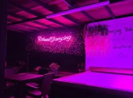 Deluxe Glamping Domo