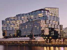 1 Hotel Melbourne