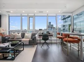 Bellagio Suites - Toronto's Entertainment District