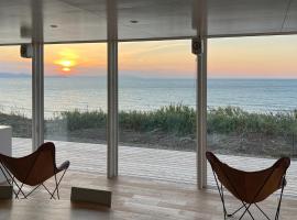 Cliff House MORAI 2，位于Mōrai的酒店