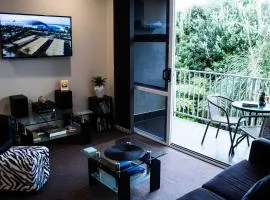 The Strandon - loft style central apartment