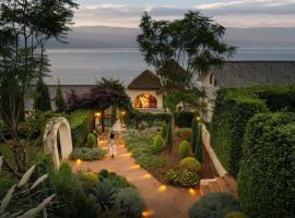 大理牧心堡·VILLA悬崖海景度假庄园，位于大理的酒店