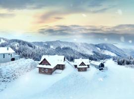 Apartm&aacute;ny a &Scaron;t&uacute;di&aacute; L&uacute;čky Jasn&aacute;，位于迪马诺卡多林纳的自助式住宿