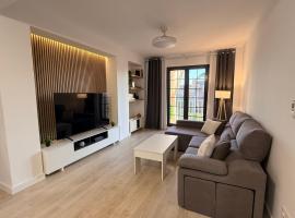 Casa Premium & Cozy, Piscina, Golf, WiFi, TV 65'', Aire Acondicionado，位于弗安特阿拉莫的Spa酒店