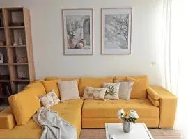 Cozy penthouse with Citadel view near to Victoria