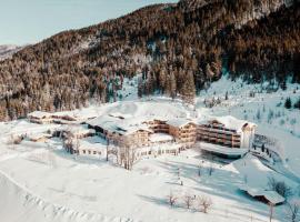 纳特尔-阿克提度假酒店，位于阿亨基希的酒店