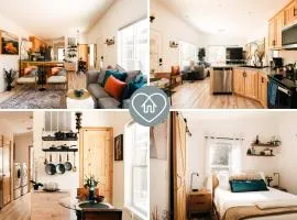 Ralston Creek Cottage - Serene Park Views