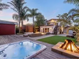 Pleasure Point Surf Retreat