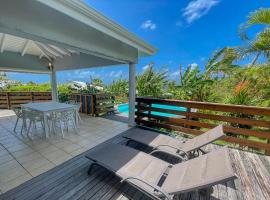 Villa avec piscine à Sainte Anne - GPSA82，位于Fouché的酒店