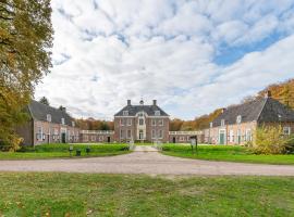 De Zwaluwenburg，位于't Harde的酒店