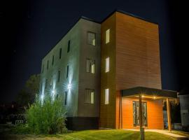 Clifton Hill Hideaway 2A - Two Bedroom Condo，位于尼亚加拉瀑布的酒店