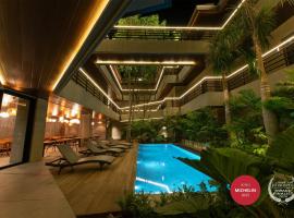 Piece Lio from Japan Managed by H Hospitality Group，位于爱妮岛的带泳池的酒店