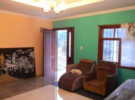 Colinas de Ricaurte Lodge，位于昆卡的酒店