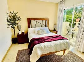 Casa completa en fraccionamiento privado San Jerónimo Coatepec，位于科阿特佩克的酒店