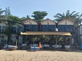 Casa Beach hut Resort