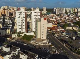 宜必思阿拉卡茹酒店，位于阿拉卡茹的酒店