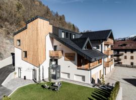 El Giof Alpine Home，位于佩利扎诺的酒店