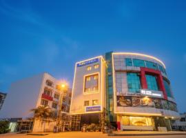 FabHotel Royal Residency II - Nr Lakdikapul Metro Station，位于海得拉巴的酒店