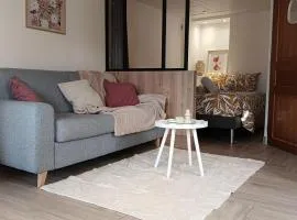 Escapade cosy à Voglans avec terrasse au calme