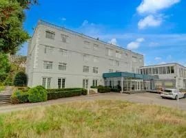 Manchester Airport Stanley Hotel by Belvilla