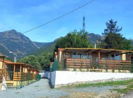 Top Village，位于科哥莱托的露营地