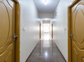 Hotel O SPF Palace，位于Kammasandra的酒店