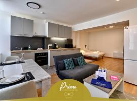 Séjour tout confort en plein coeur de Nevers, studios Galet-Carbone ou Terra Cotta，位于讷韦尔的酒店