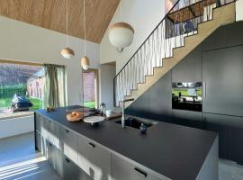 Architect's House With Nature View，位于Wellendorf的酒店