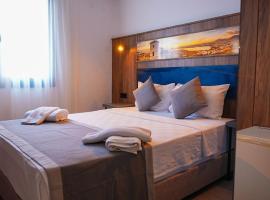 Smart City Suites Hotel Bodrum，位于博德鲁姆的带停车场的酒店