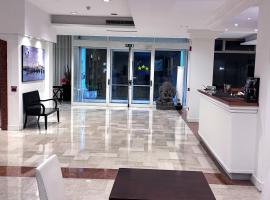 Venice Hotel con Colonnine Elettriche，位于格里西尼亚诺－迪佐科的酒店