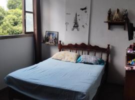 Su&iacute;te Aconchegante Centro COP30，位于贝伦的豪华帐篷