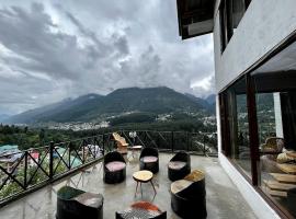 Meletowoods Manali，位于Bashist的酒店