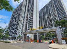 Apartement Sky House BSD TL19D By LiviRooms，位于Cilandak的酒店