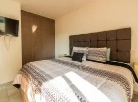 Apartment for 4 with wave pool