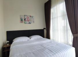 AJA Tumapaksewu Homestay，位于Pronojiwo的酒店