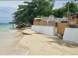 White beach Villa，位于邦劳的酒店