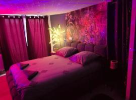 LoveRoom le moutik du bord de mer avec SPA et sauna parking gratuit，位于Lampaul-Plouarzel的酒店