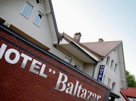 巴尔塔扎尔酒店，位于普乌图斯克的酒店