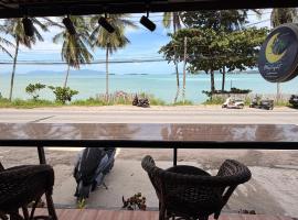 Moonlight Samui hotel and bar，位于苏梅岛的酒店