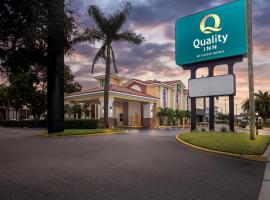 Quality Inn Tampa Airport - Cruise Port，位于坦帕的酒店