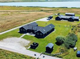 5 star holiday home in Harboøre，位于哈博尔的酒店