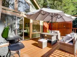 Redwoods Escape w/ Hot Tub: Near Russian River!