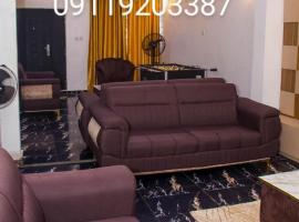 KOLLYPOPS Apartments，位于Otta的酒店