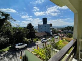 Hostel e Pousada Vó Lili，位于约恩维利的酒店